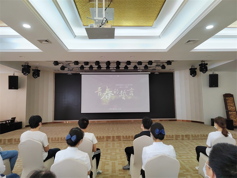 /QJ_240854292535.jpg 观看《青春誓言》视频.jpg